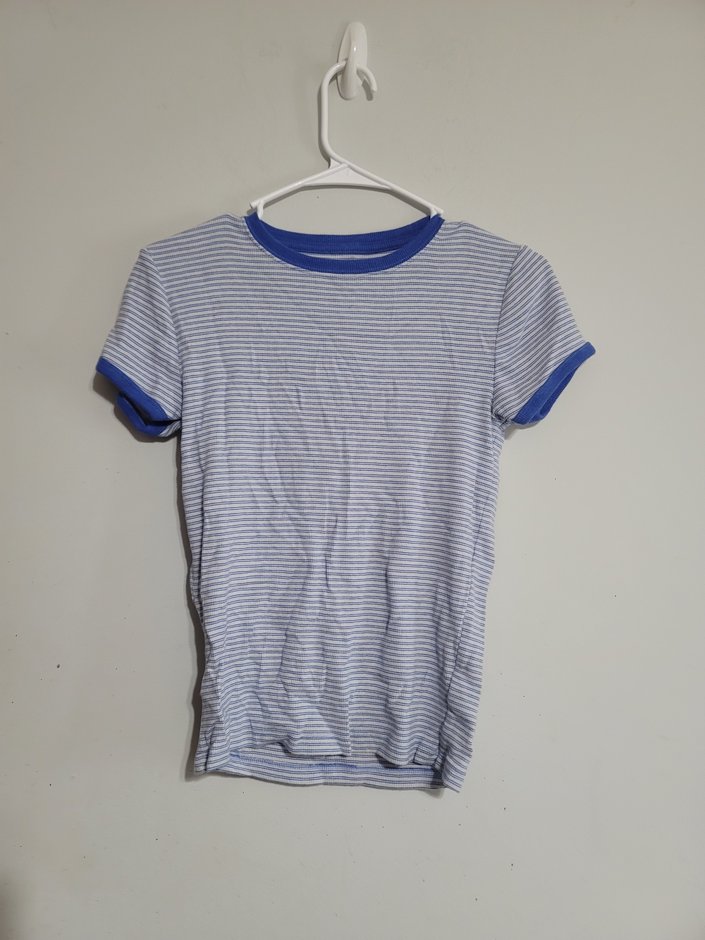 GAP Top Light Blue and White Striped Ribbed Ringer Tee Modern Crew Y2K Sz Small